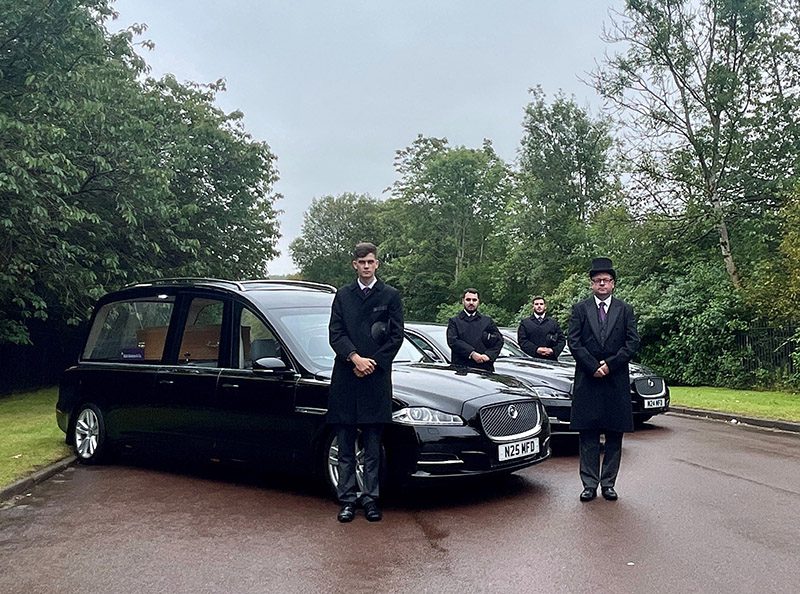 Allan Menzies Funeral Staff and Cars